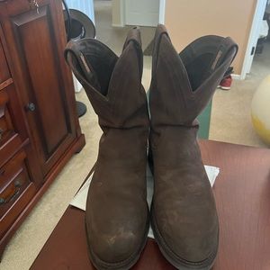 Tecova boots and hats